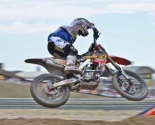 Bell Moto-9 Tomac Replica cap.