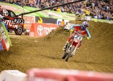 INTERVIEW | JOSH HANSEN